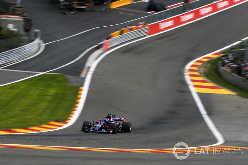 Carlos Sainz Jr., Scuderia Toro Rosso STR12