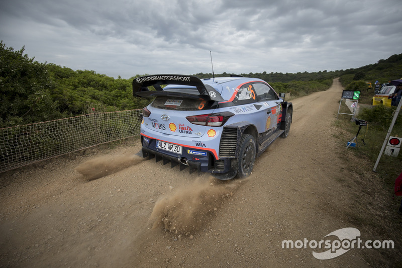 Thierry Neuville, Nicolas Gilsoul, Hyundai Motorsport Hyundai i20 Coupe WRC