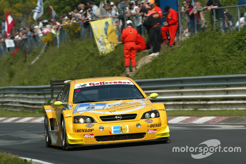 2003: Manuel Reuter, Timo Scheider, Marcel Tiemann (Opel Astra V8 Coupe)