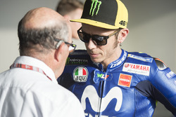 Валентино Россі, Yamaha Factory Racing, Кармело Еспелета, генеральний директор Dorna Sports
