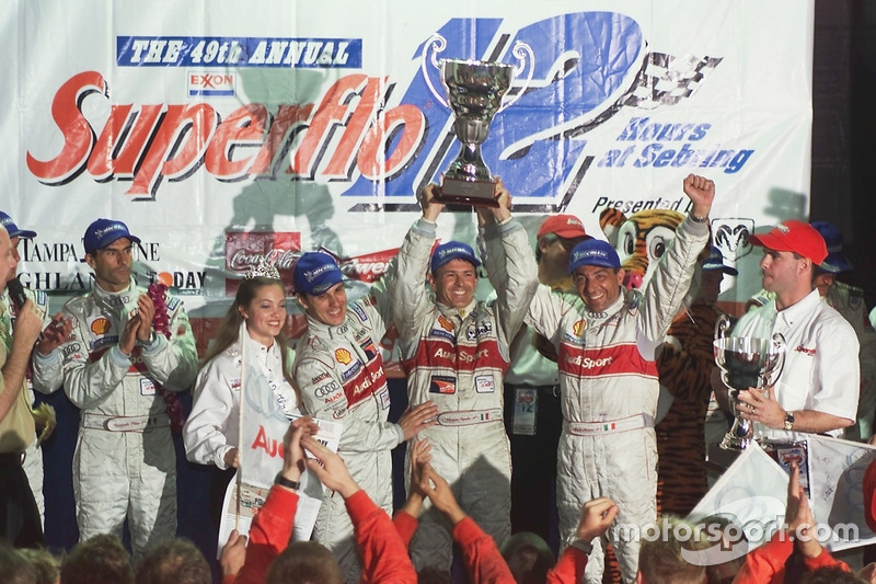2001: #1 Audi Sport North America, Audi R8