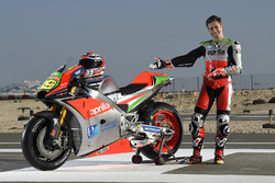 Alvaro Bautista con l'Aprilia RS-GP 2016, Team Gresini