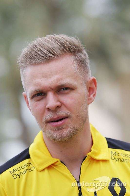 Kevin Magnussen, Renault Sport F1 Team
