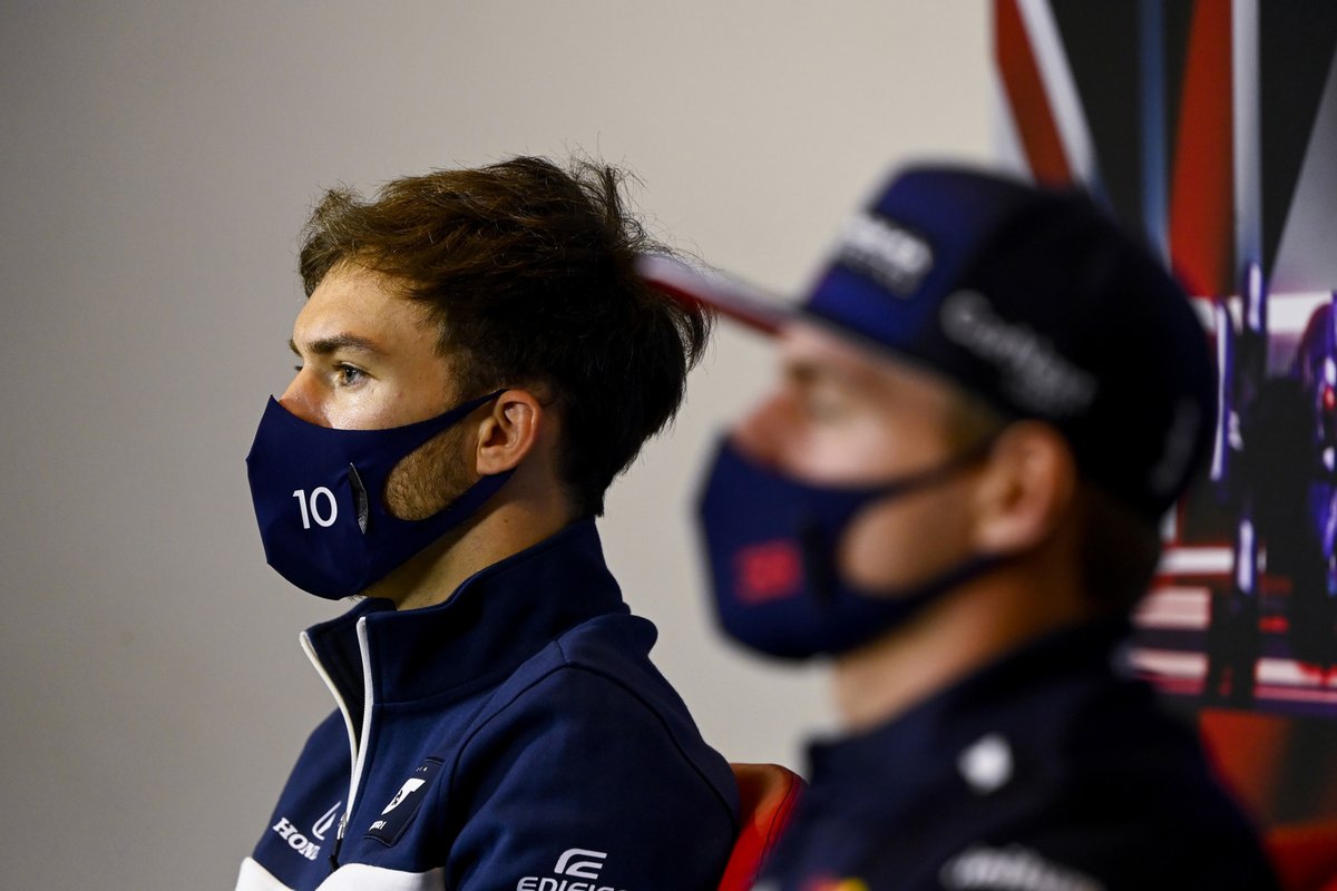 Pierre Gasly, AlphaTauri, Max Verstappen, Red Bull Racing