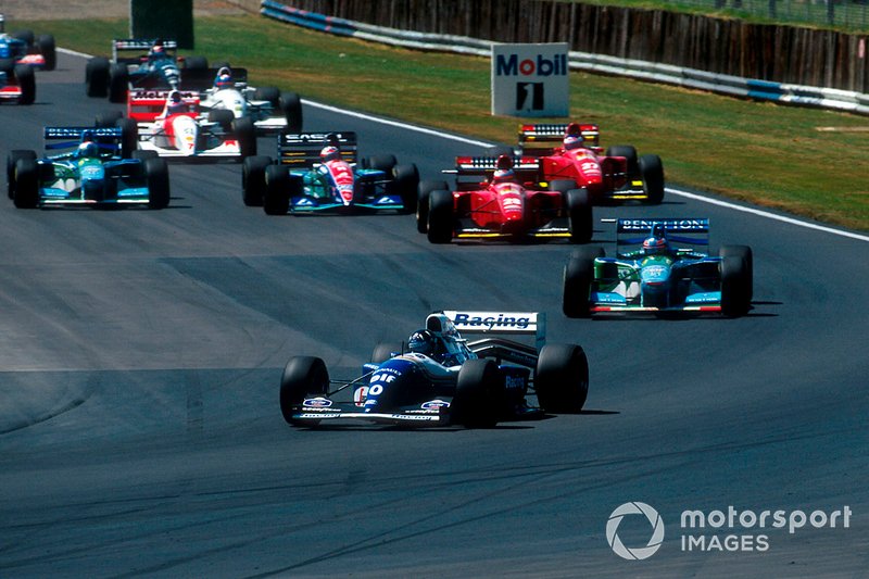 Damon Hill, Williams FW16, Michael Schumacher, Benetton B194