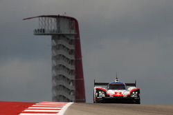 #2 Porsche Team Porsche 919 Hybrid: Тімо Бернхард, Ерл Бембер, Брендон Хартлі