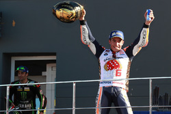 Podium: Wereldkampioen Marc Marquez, Repsol Honda Team
