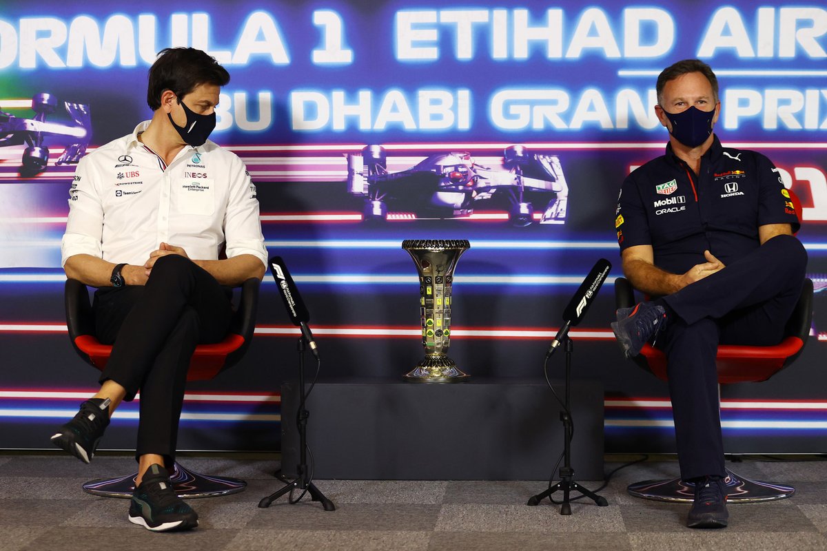 Toto Wolff, Team Principal and CEO, Mercedes AMG, Christian Horner, Team Principal, Red Bull Racing
