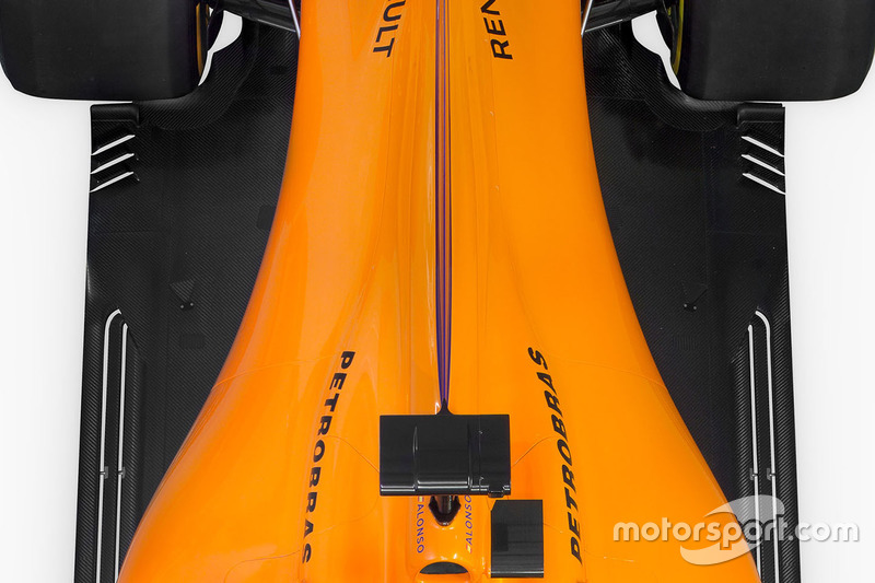 Задняя часть McLaren MCL33