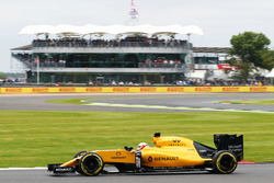 Kevin Magnussen, Renault Sport F1 Team RS16