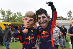 Max Verstappen, Red Bull Racing y Daniel Ricciardo, Red Bull Racing caricatura