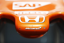 Nase mit Honda-Logo: McLaren MCL32
