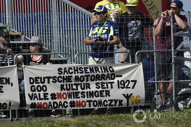 Fanbanner am Sachsenring