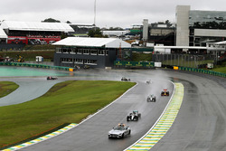 Safety-Car-Phase: Lewis Hamilton, Mercedes AMG F1 W07 Hybrid, führt