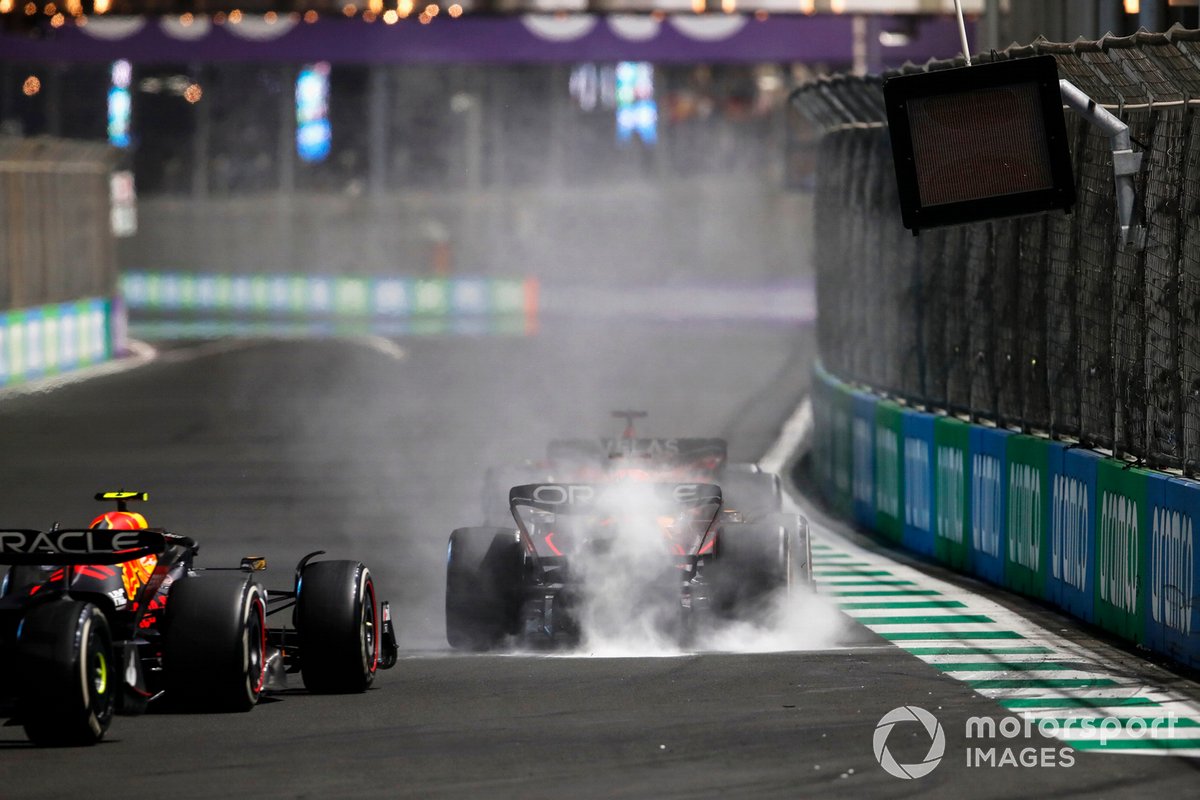 Charles Leclerc, Ferrari F1-75, Max Verstappen, Red Bull Racing RB18