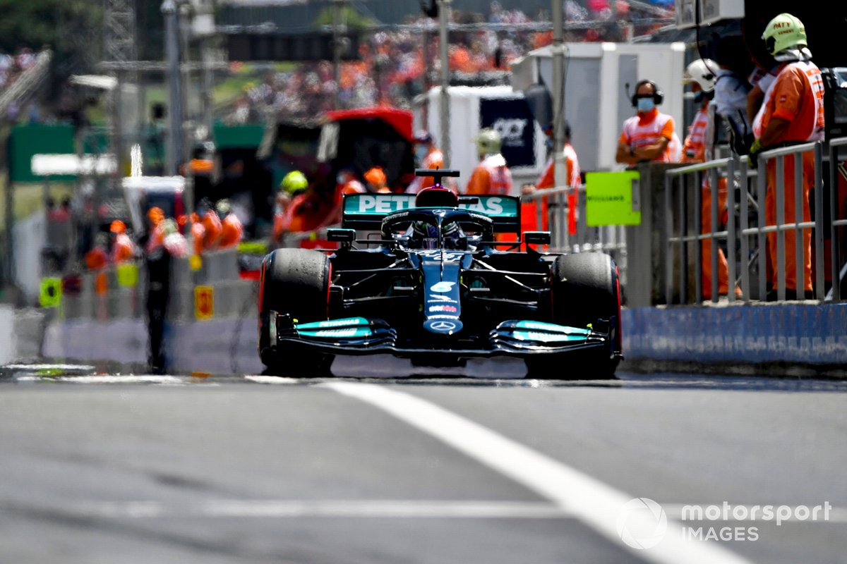 Lewis Hamilton, Mercedes W12