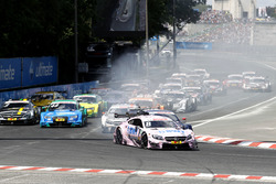 Actie bij de start, Christian Vietoris, Mercedes-AMG Team Mücke, Mercedes-AMG C63 DTM leads