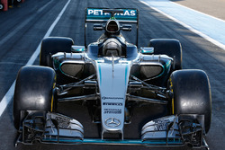Mercedes AMG F1 W07 Hybrid з гумою Pirelli 2017