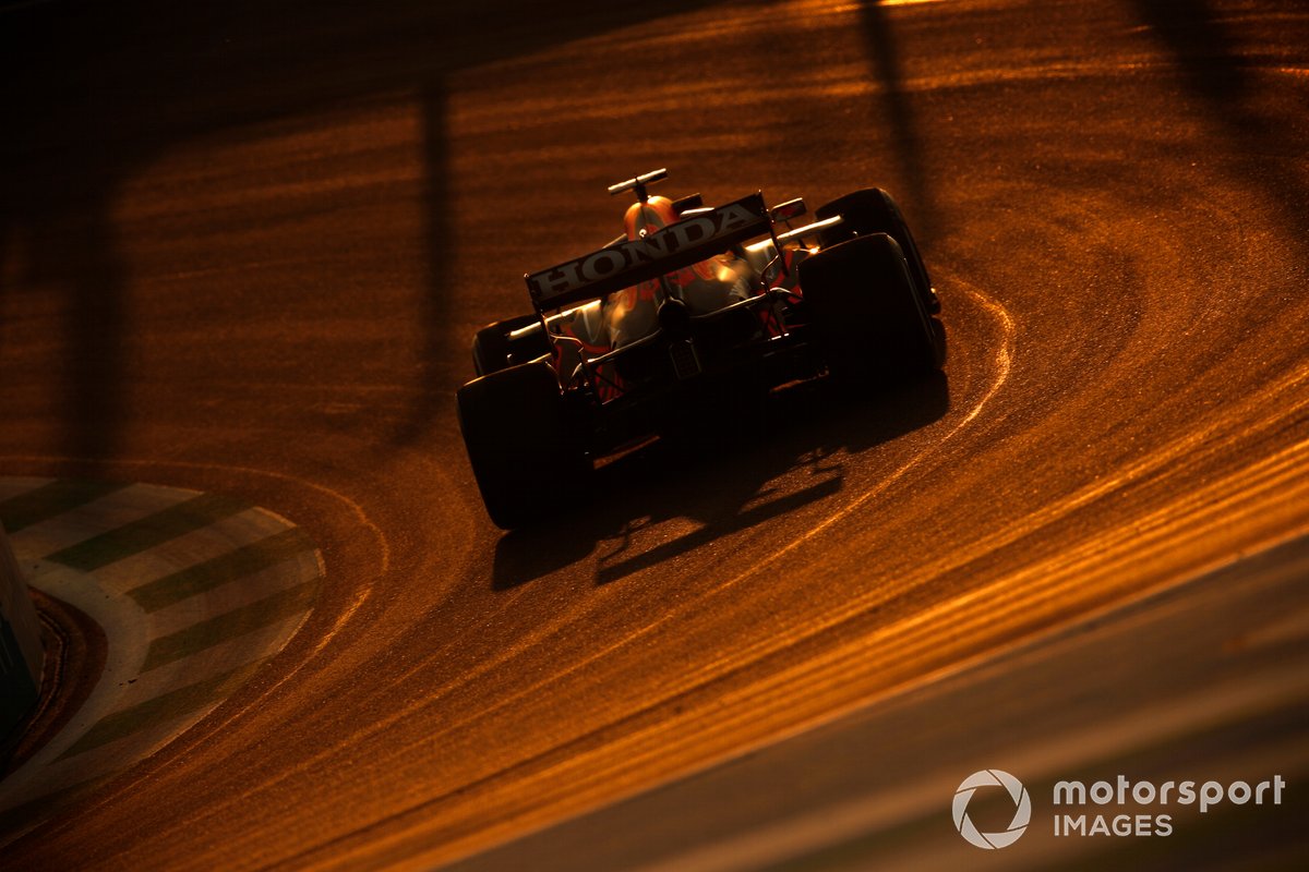 Max Verstappen, Red Bull Racing RB16B