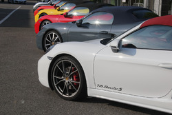Porsche 718 nel paddock