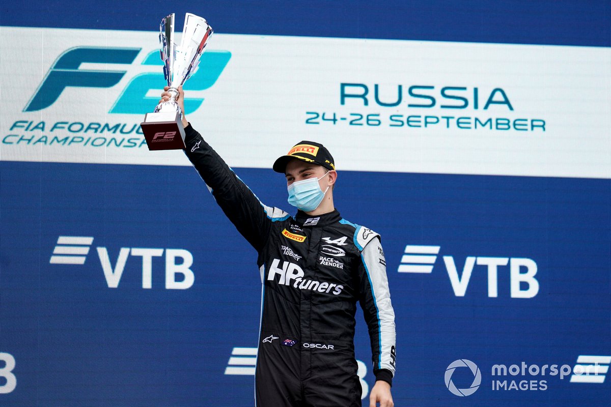 Podium: Pemenang Feature Race F2 Rusia, Oscar Piastri, Prema Racing