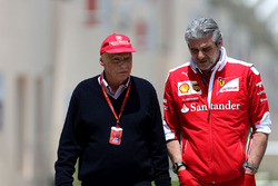 Niki Lauda, Mercedes Non-Executive Chairman and Maurizio Arrivabene, Ferrari Team Principal