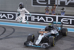 Wereldkampioen Nico Rosberg, Mercedes AMG F1 W07 Hybrid