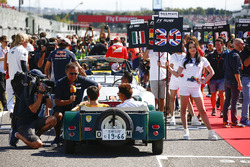 Grid Girls at the drivers parade