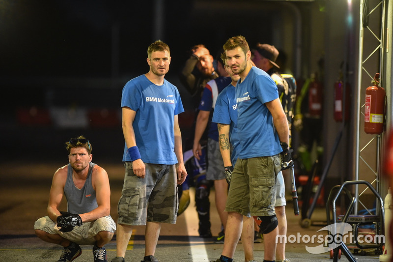 DNF: #52 – EKO IVRacing BMW CSEU – Julian Mayer, Karel Hanika, Martin Choy