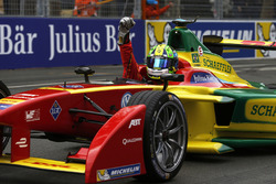Переможець - Лукас ді Грассі, ABT Schaeffler Audi Sport