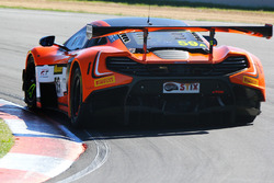 #59 Tekno Autosports McLaren 650S: Shane van Gisbergen, Alvaro Parente, Jonathon Webb