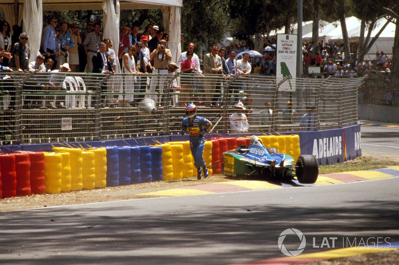 Michael Schumacher, Benetton B194 Ford after crashing