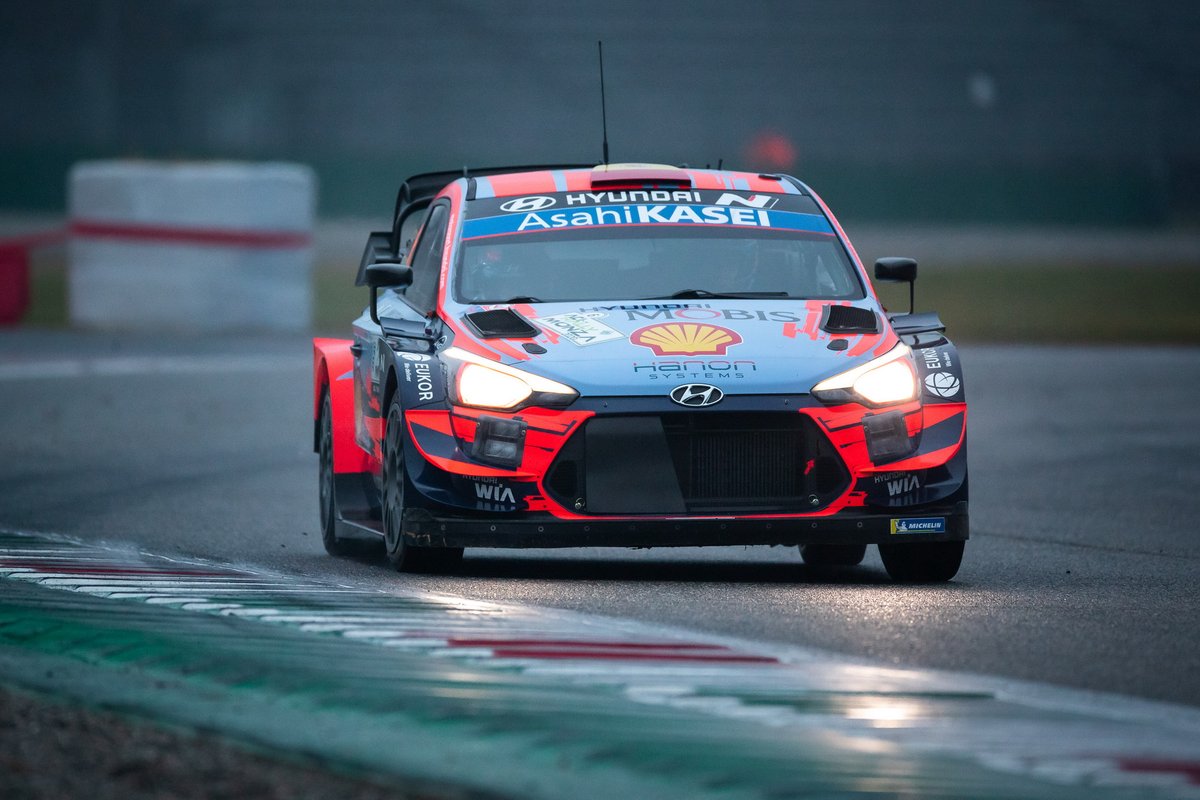 Pereli Dani Sordo akan kembali mengemudikan mobil i20 Coupe WRC setelah dipastikan bakal memperkuat Hyundai Motorsport musim 2021.