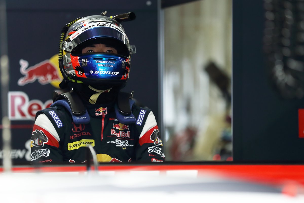 Ukyo Sasahara, #16 Red Bull MOTUL MUGEN NSX-GT
