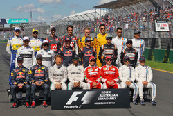 Gruppenfoto mit allen Fahren 2016