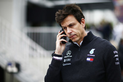 Руководитель Mercedes AMG F1 Тото Вольф