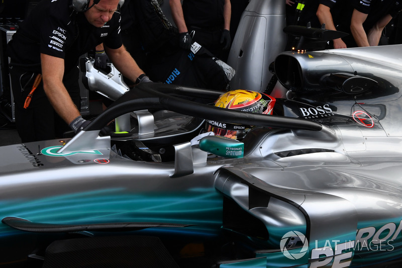 Lewis Hamilton, Mercedes-Benz F1 W08 with halo