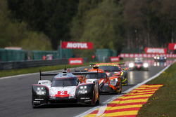 #2 Porsche Team Porsche 919 Hybrid: Timo Bernhard, Earl Bamber, Brendon Hartley