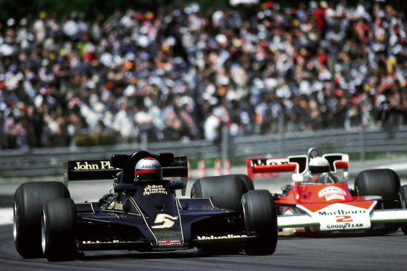 Mario Andretti met de Lotus 78 in de Franse GP 1977.