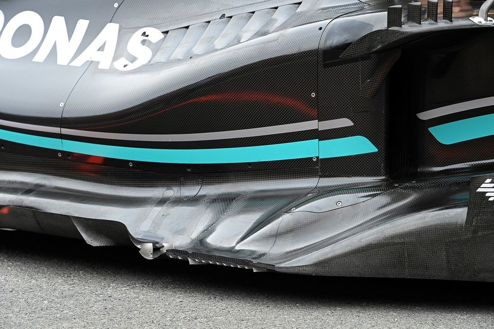 Mercedes W14 detalle