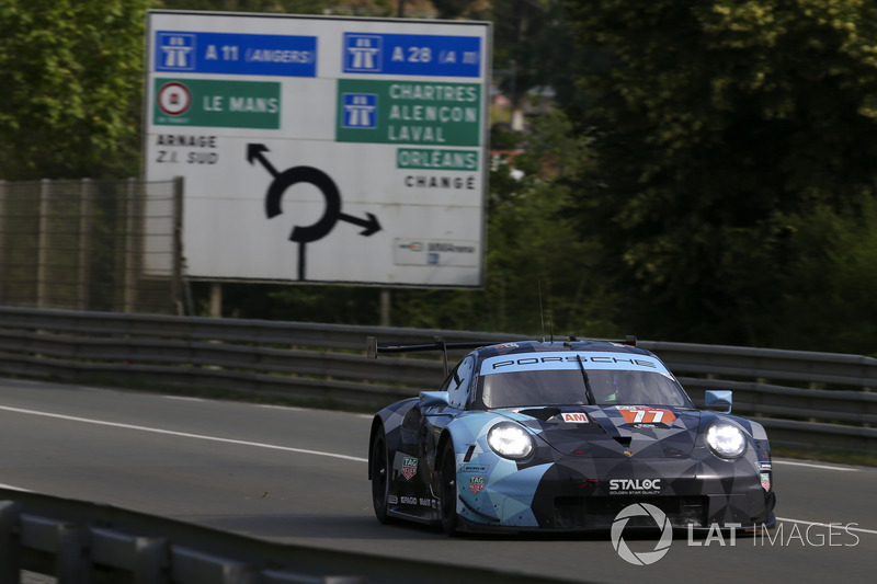 №77 Porsche 911 RSR