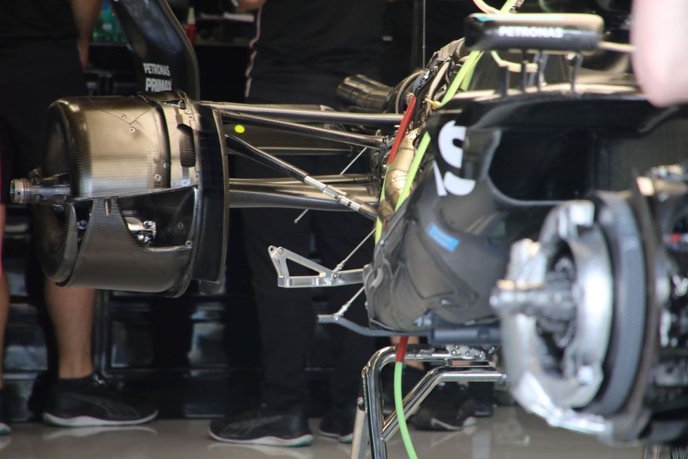 Mercedes W14 tambor trasero