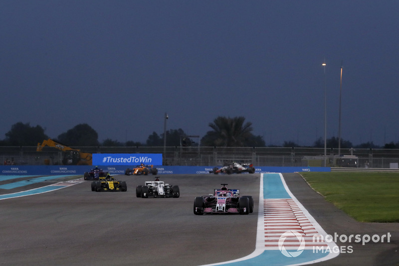 Серхіо Перес, Racing Point Force India VJM11, попереду суперників