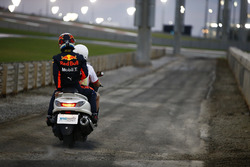 Daniel Ricciardo, Red Bull Racing RB13, yarış dışı