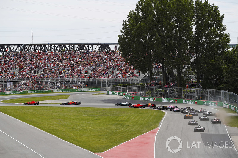 Start GP Kanada. Sebastian Vettel memimpin