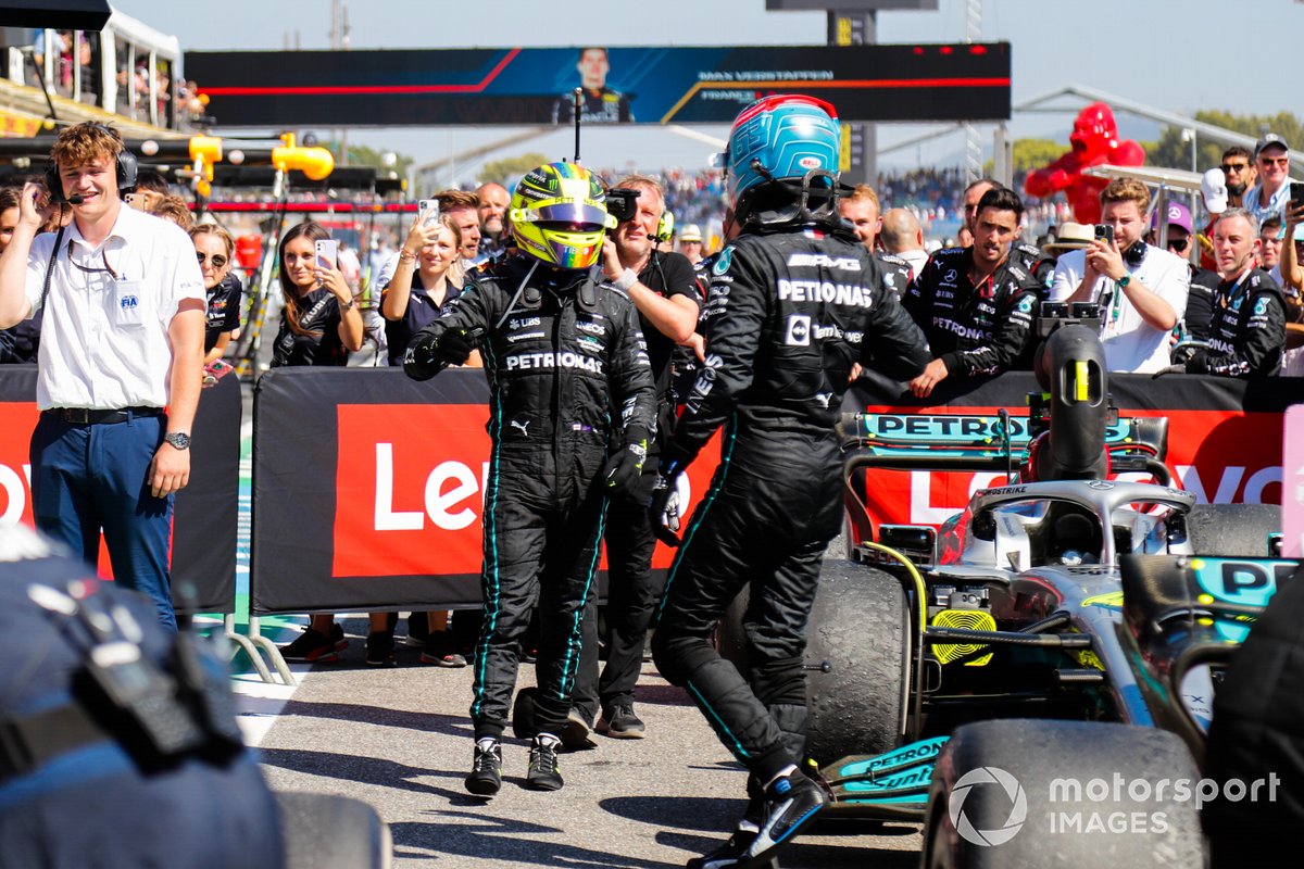 Lewis Hamilton, Mercedes-AMG, 2nd position, George Russell, Mercedes-AMG, 3rd position, congratulate each other in Parc Ferme