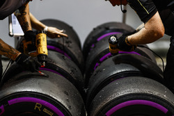 Pirelli lastikleri