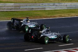 Nico Rosberg, Mercedes AMG F1 W07 Hybrid und Lewis Hamilton, Mercedes AMG F1 W07 Hybrid