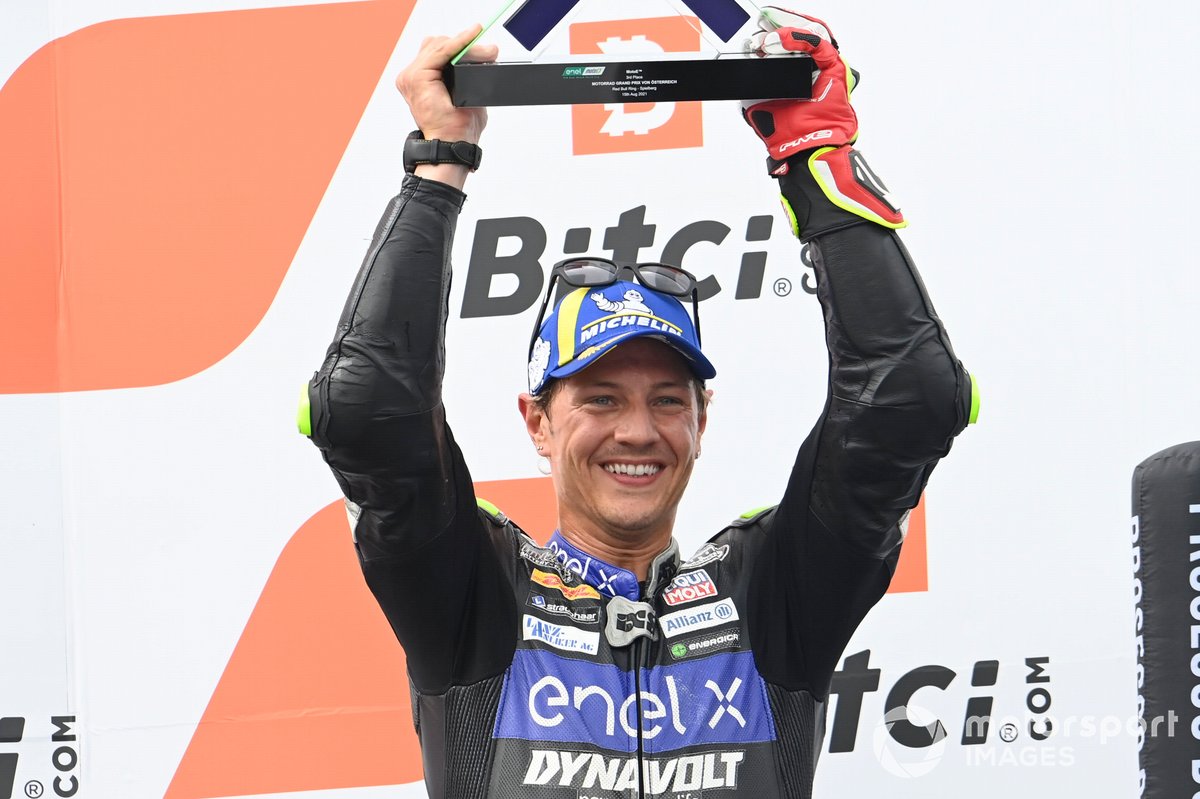 Dominique Aegerter, Dynavolt Intact GP