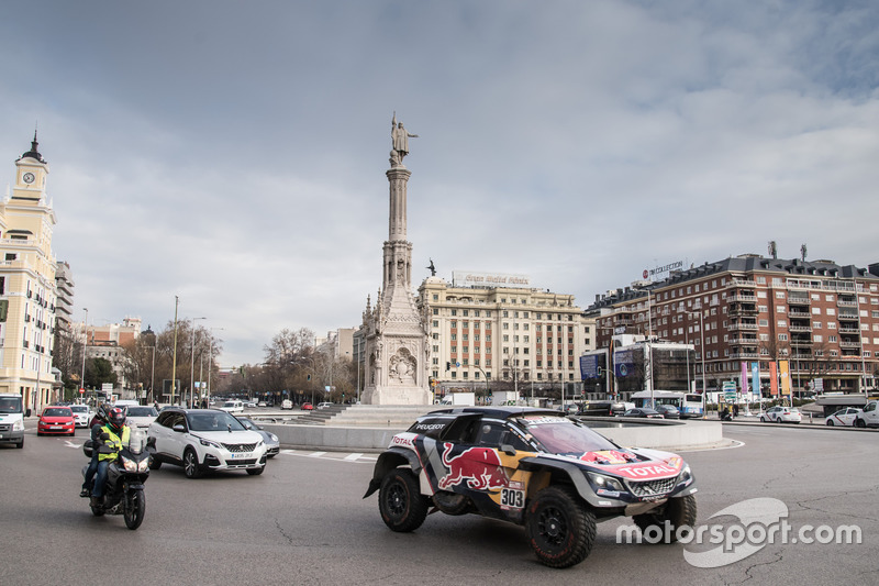 Карлос Сайнс, Лукас Крус, Peugeot Sport, у Мадриді